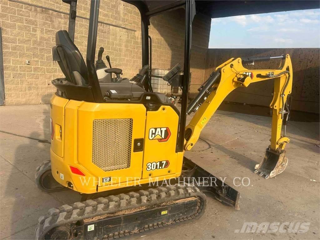 CAT 301.7 C1 Excavatoare pe șenile

