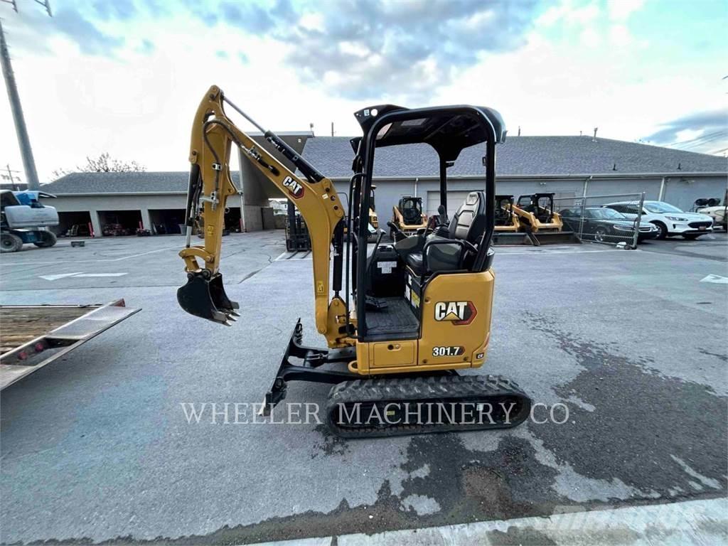 CAT 301.7 C1 Excavatoare pe șenile
