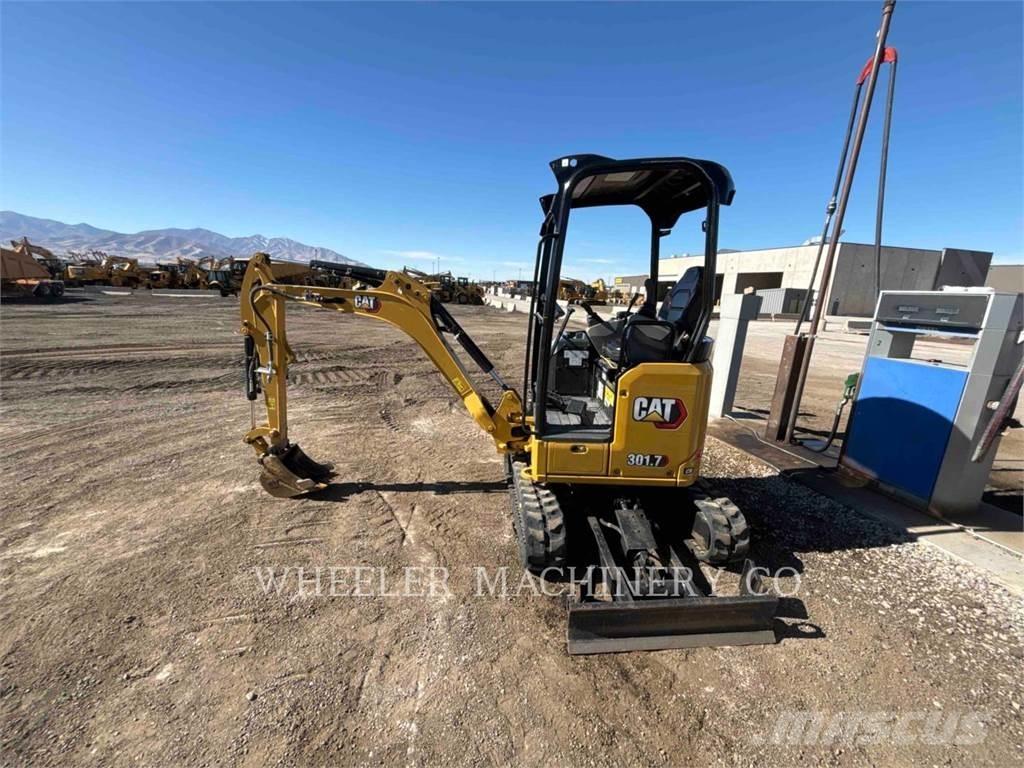 CAT 301.7 C1 Excavatoare pe șenile
