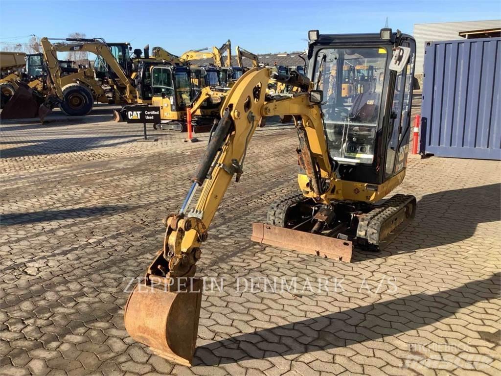 CAT 301.7D Excavatoare pe șenile
