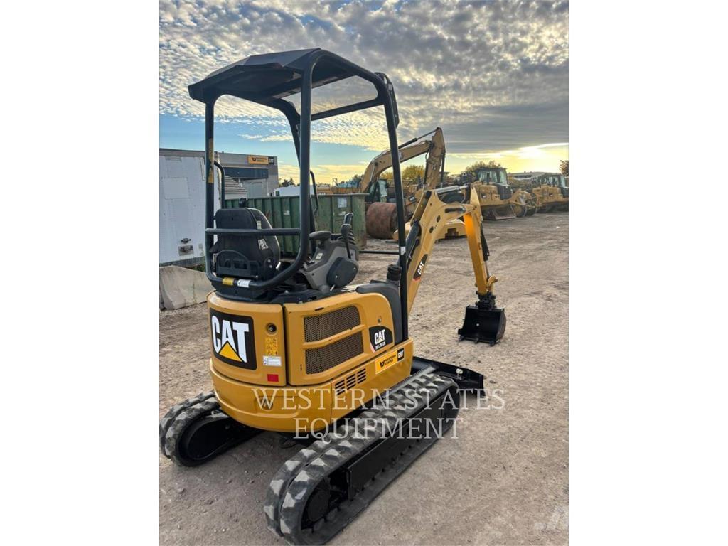 CAT 301.7D Excavatoare pe șenile
