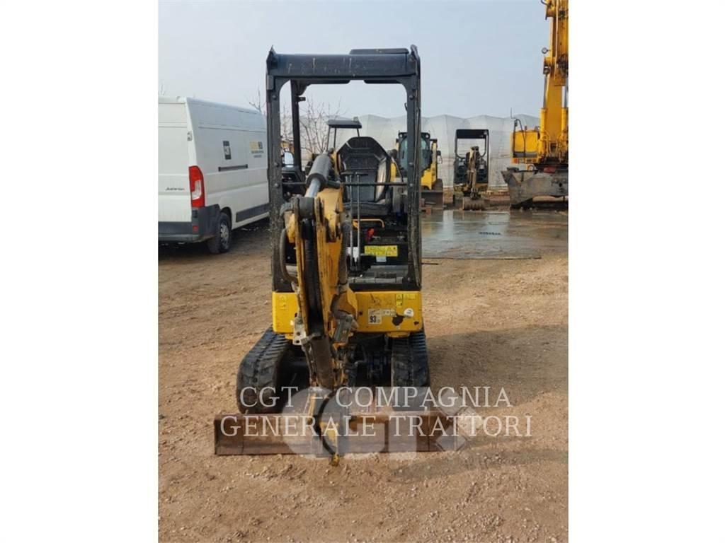 CAT 301.8 Excavatoare pe șenile
