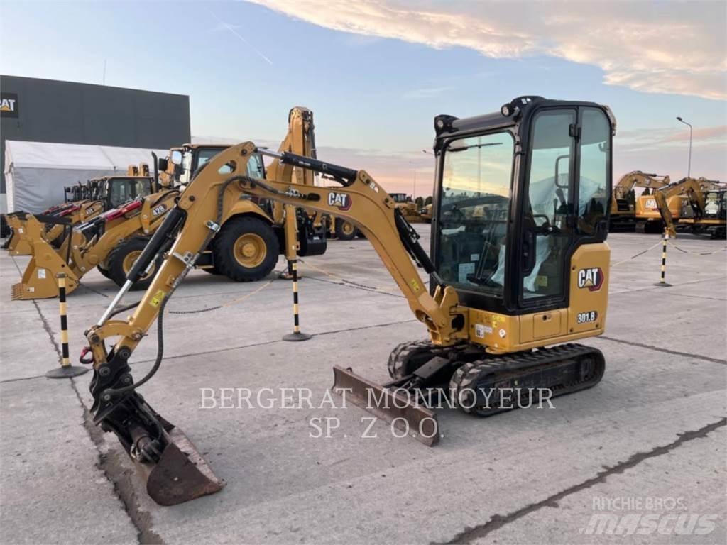 CAT 301.8 Excavatoare pe șenile
