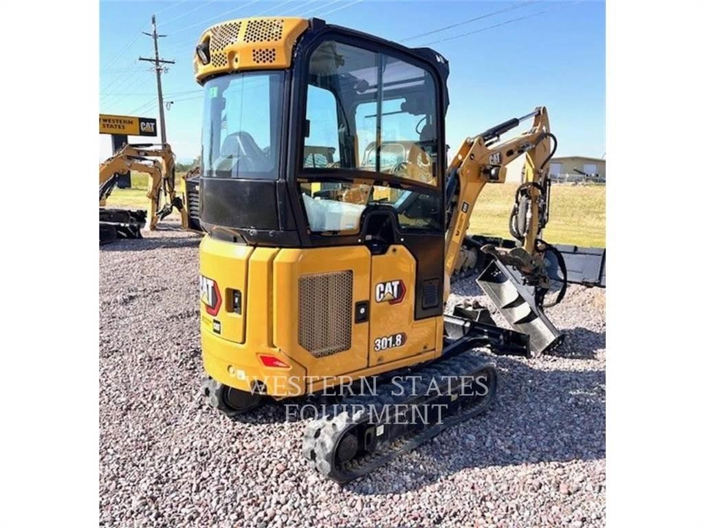 CAT 301.8 Excavatoare pe șenile
