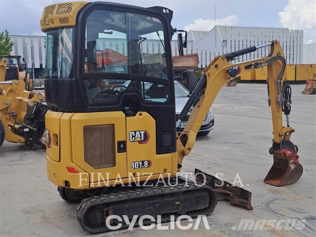 CAT 301.8 Excavatoare pe șenile
