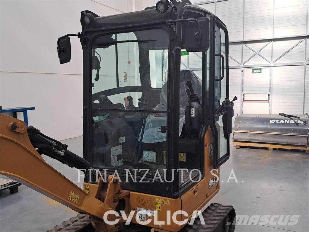 CAT 301.8 Excavatoare pe șenile
