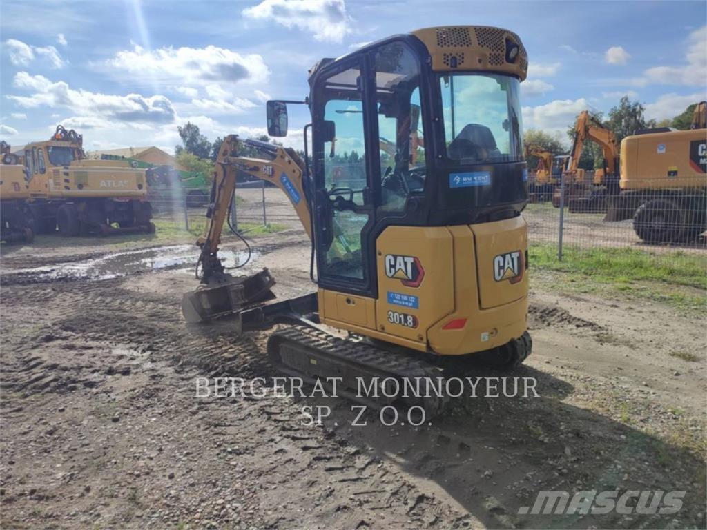 CAT 301.8 Excavatoare pe șenile
