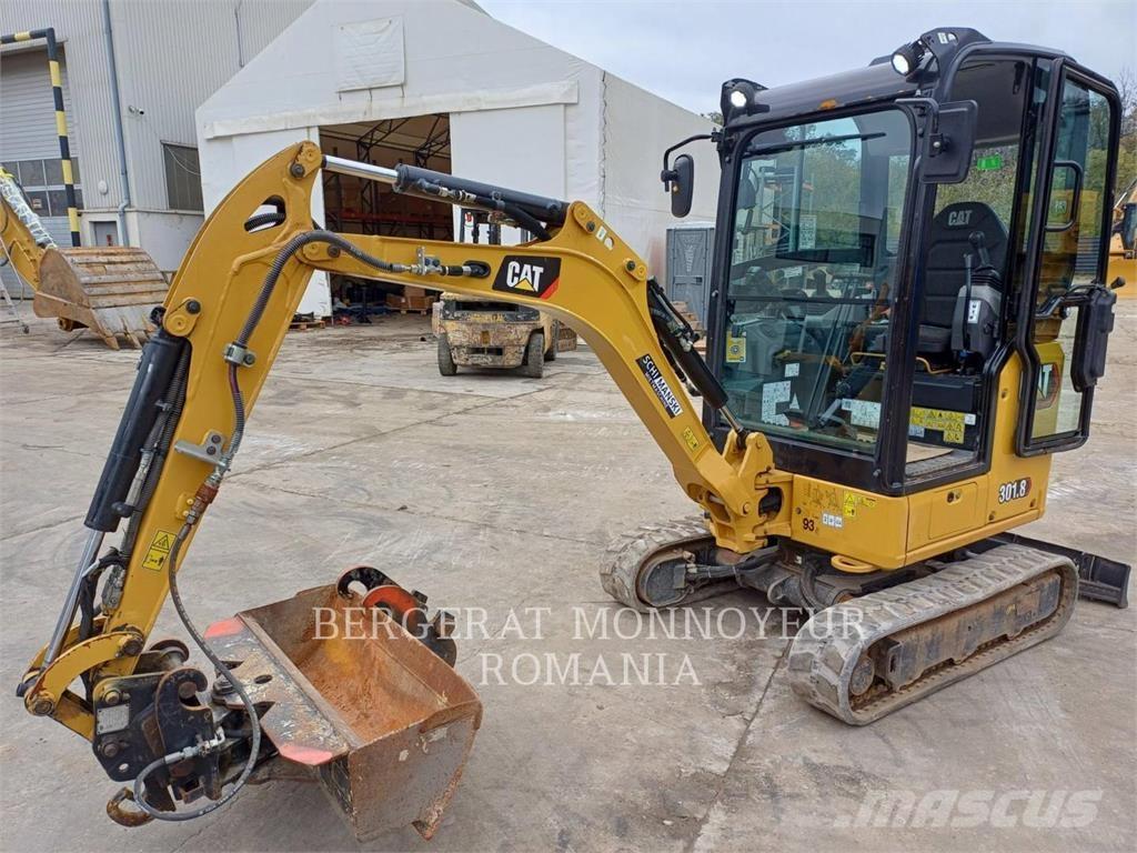 CAT 301.8-05 Excavatoare pe șenile
