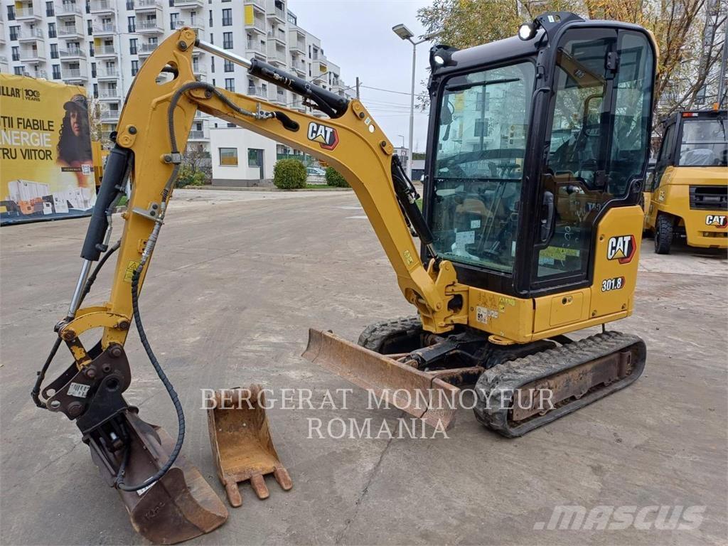 CAT 301.8-05 Excavatoare pe șenile
