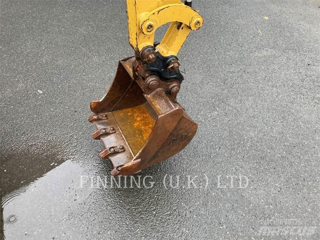 CAT 301.8-05A Excavatoare pe șenile

