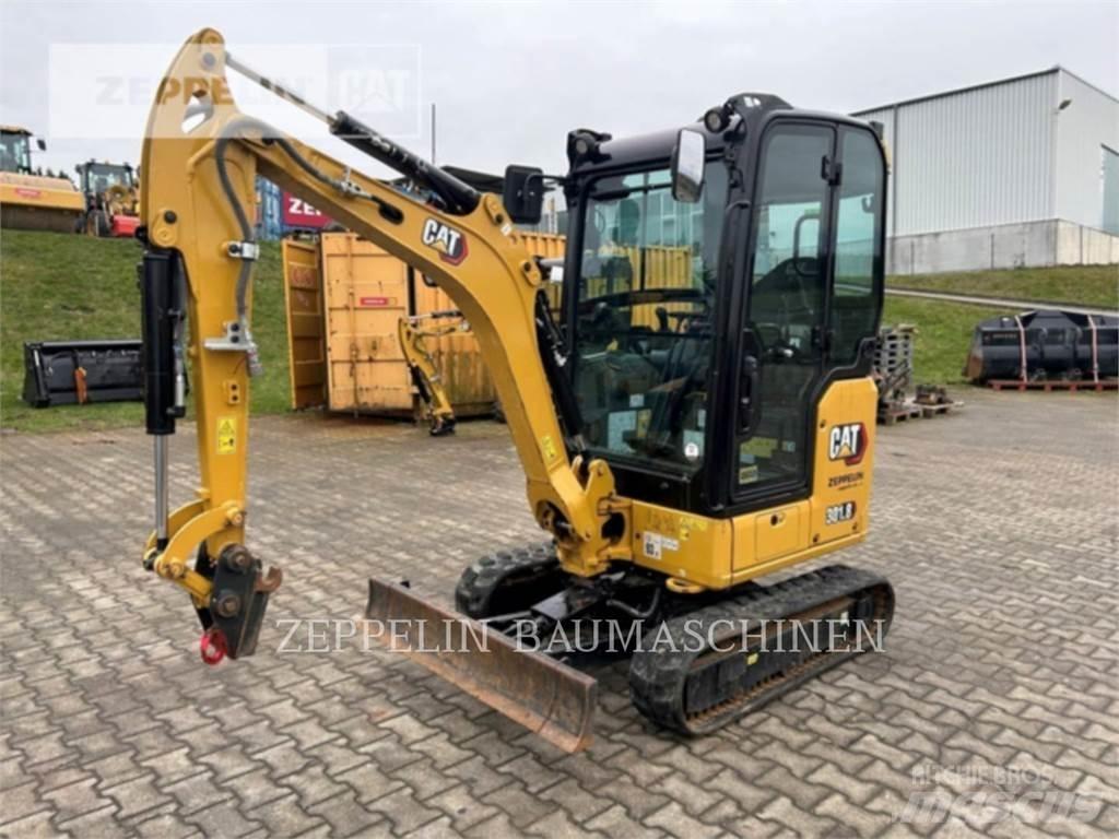 CAT 301.8-05A Excavatoare pe șenile
