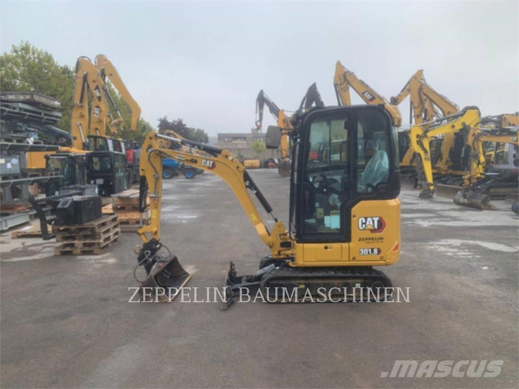 CAT 301.8-05A Excavatoare pe șenile

