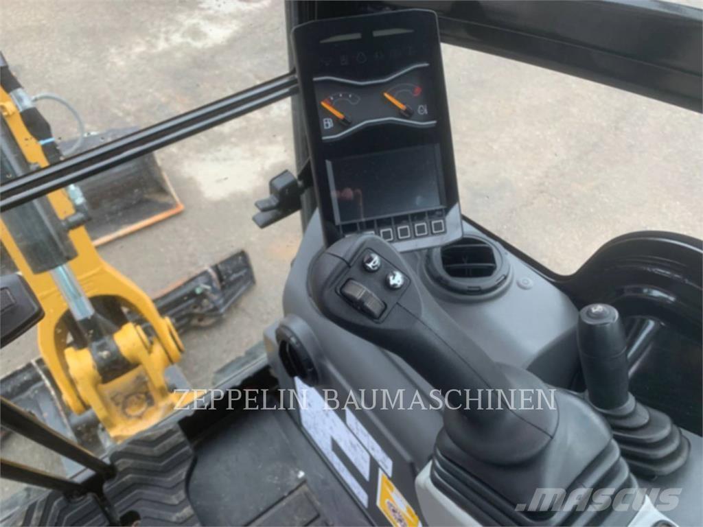 CAT 301.8-05A Excavatoare pe șenile
