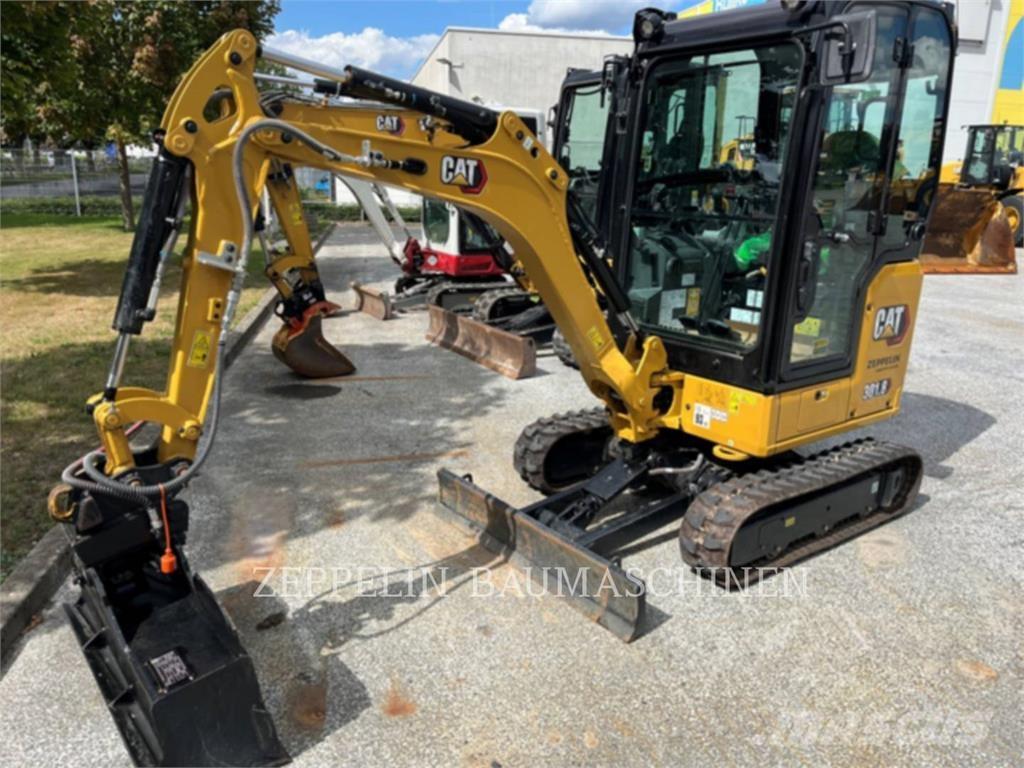 CAT 301.8-05A Excavatoare pe șenile
