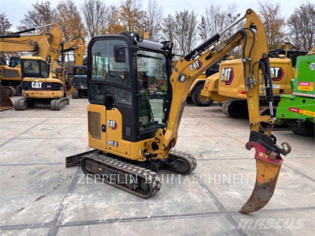 CAT 301.8-05A Excavatoare pe șenile
