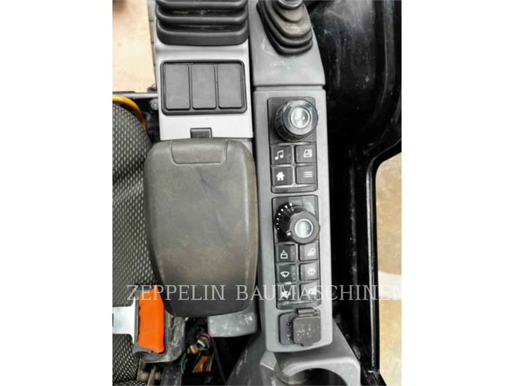 CAT 301.8-05A Excavatoare pe șenile
