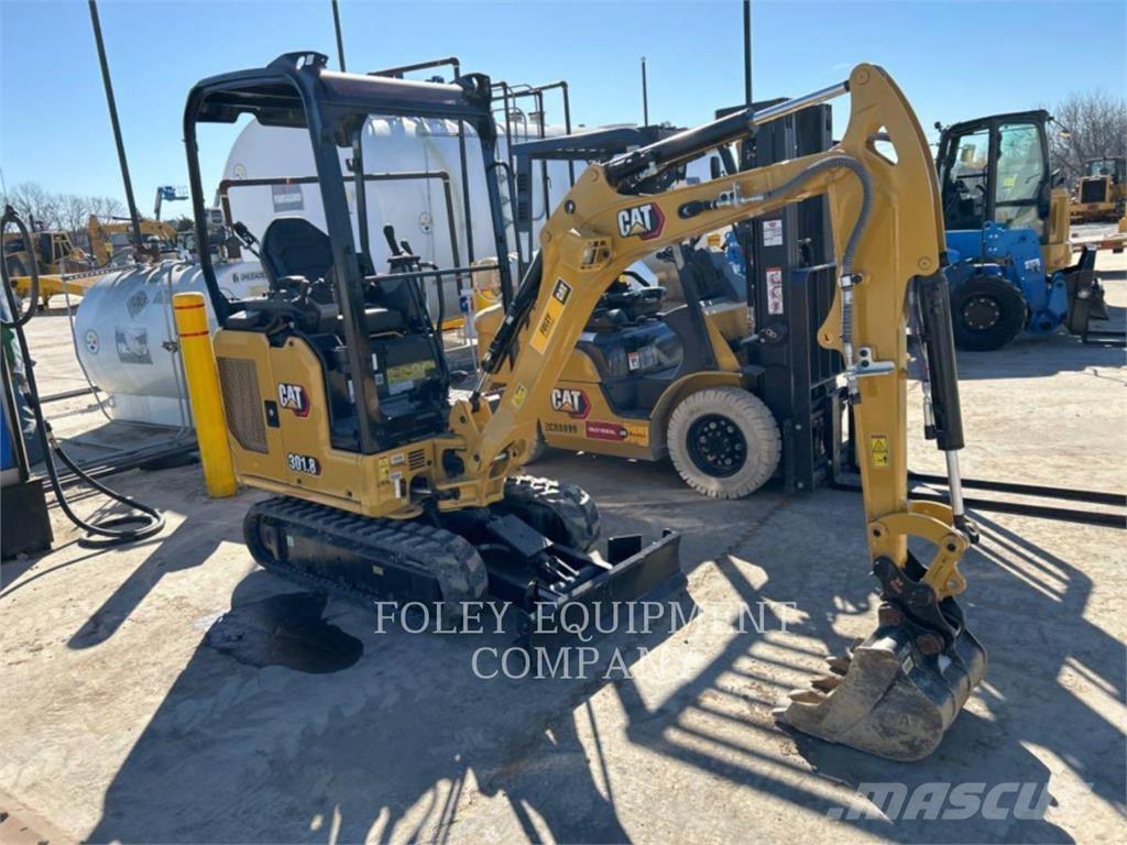 CAT 301.8-05LO Excavatoare pe șenile
