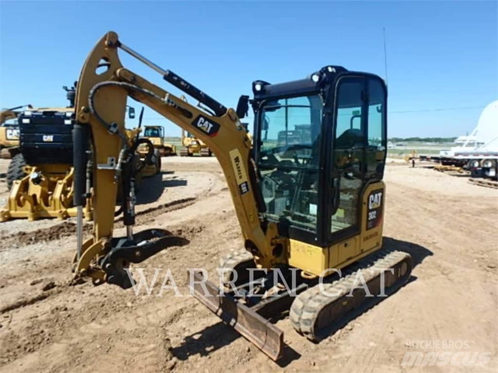 CAT 302 Excavatoare pe șenile
