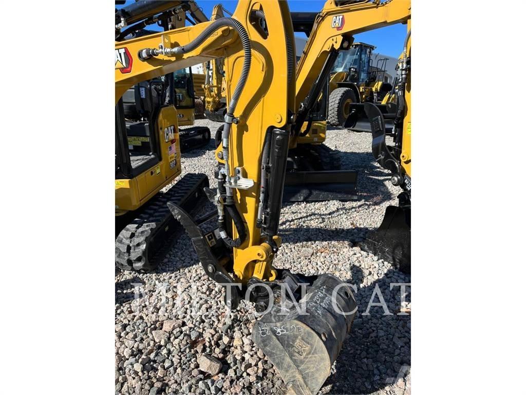 CAT 302 Excavatoare pe șenile
