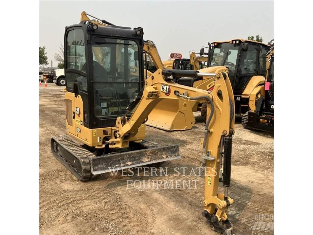 CAT 302 Excavatoare pe șenile
