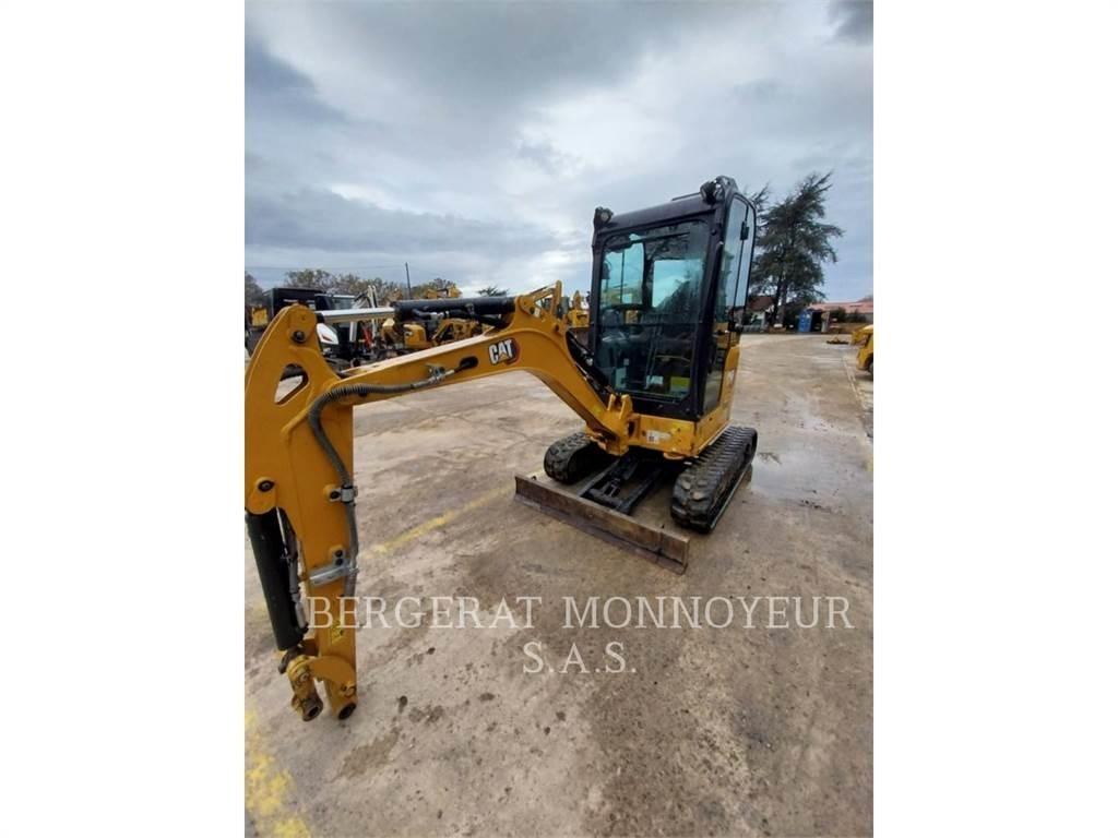 CAT 302 Excavatoare pe șenile
