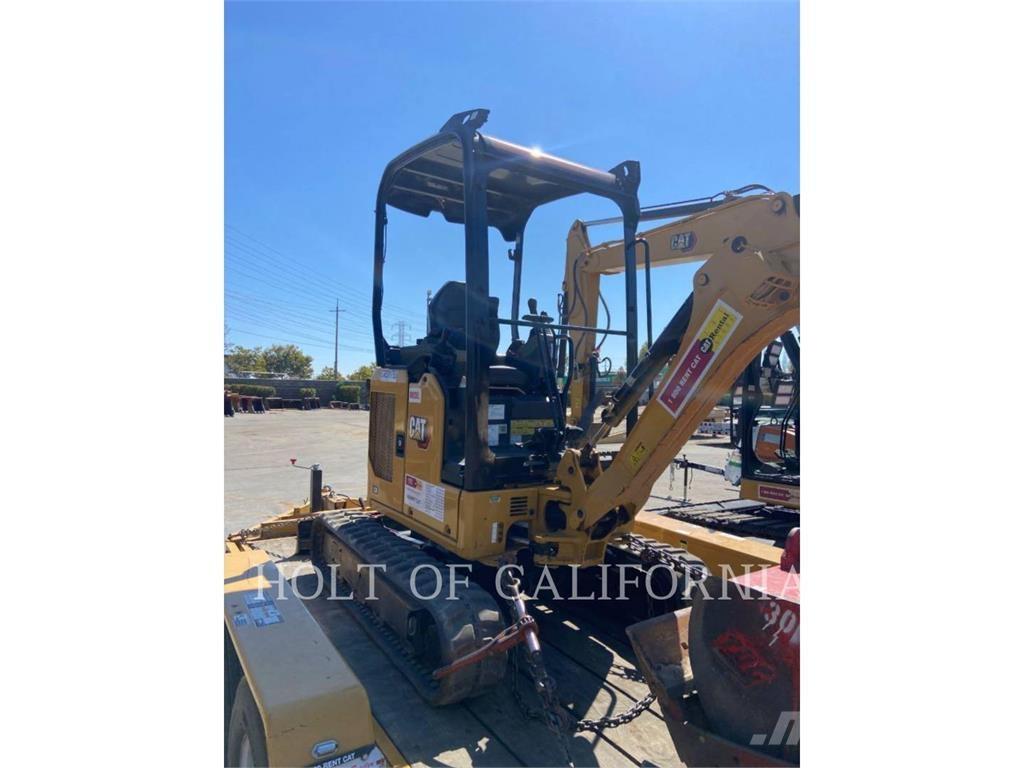 CAT 302 Excavatoare pe șenile
