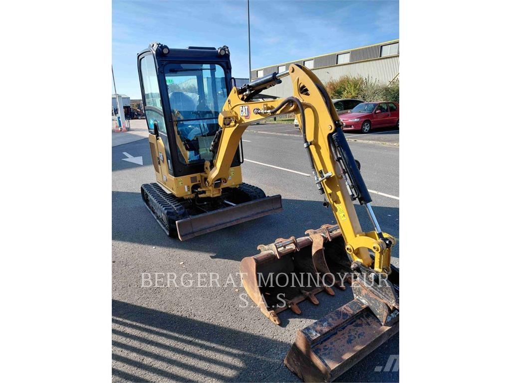 CAT 302 Excavatoare pe șenile
