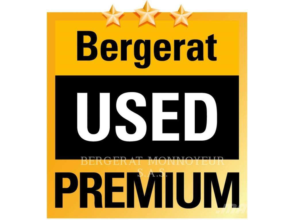 CAT 302 Excavatoare pe șenile
