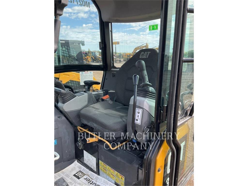 CAT 302-05A CR Excavatoare pe șenile
