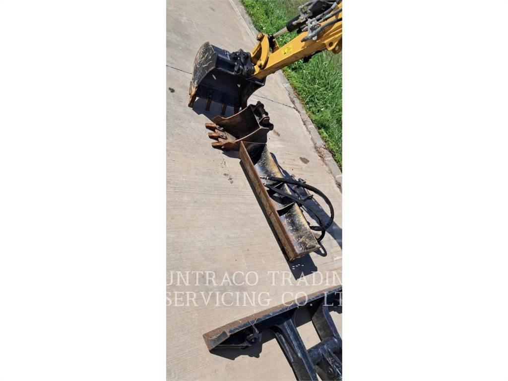 CAT 302-05CR Excavatoare pe șenile

