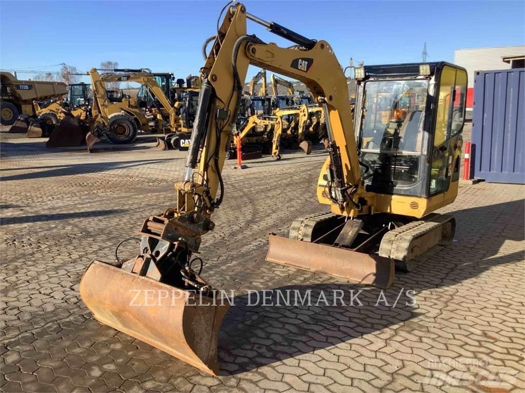 CAT 302.5C Excavatoare pe șenile

