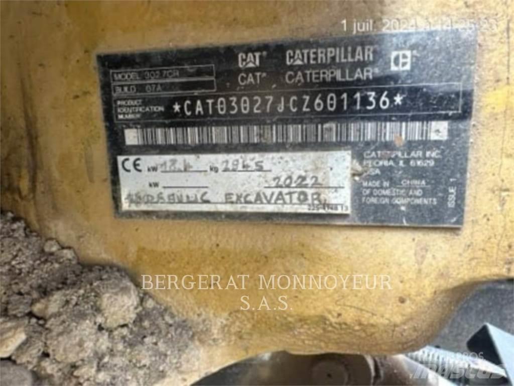 CAT 302.7 Excavatoare pe șenile
