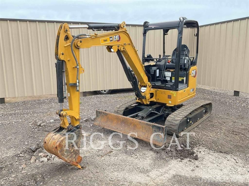 CAT 302.7 Excavatoare pe șenile
