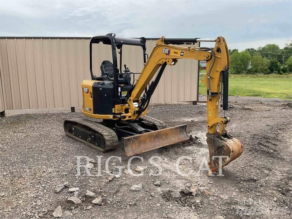 CAT 302.7 Excavatoare pe șenile
