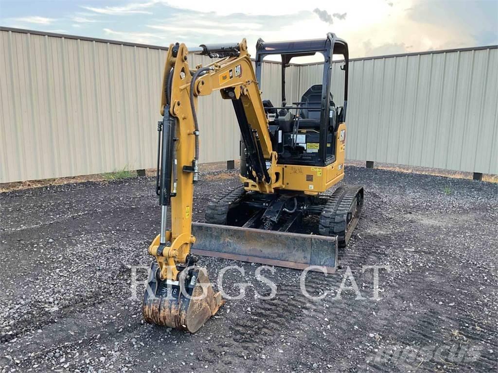 CAT 302.7 Excavatoare pe șenile

