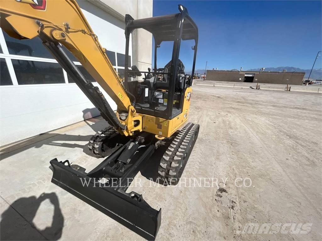 CAT 302.7 C1 Excavatoare pe șenile
