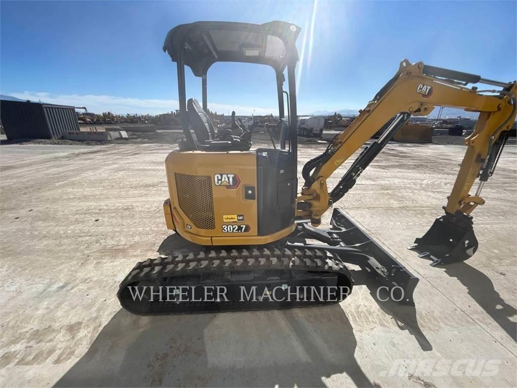 CAT 302.7 C1 Excavatoare pe șenile
