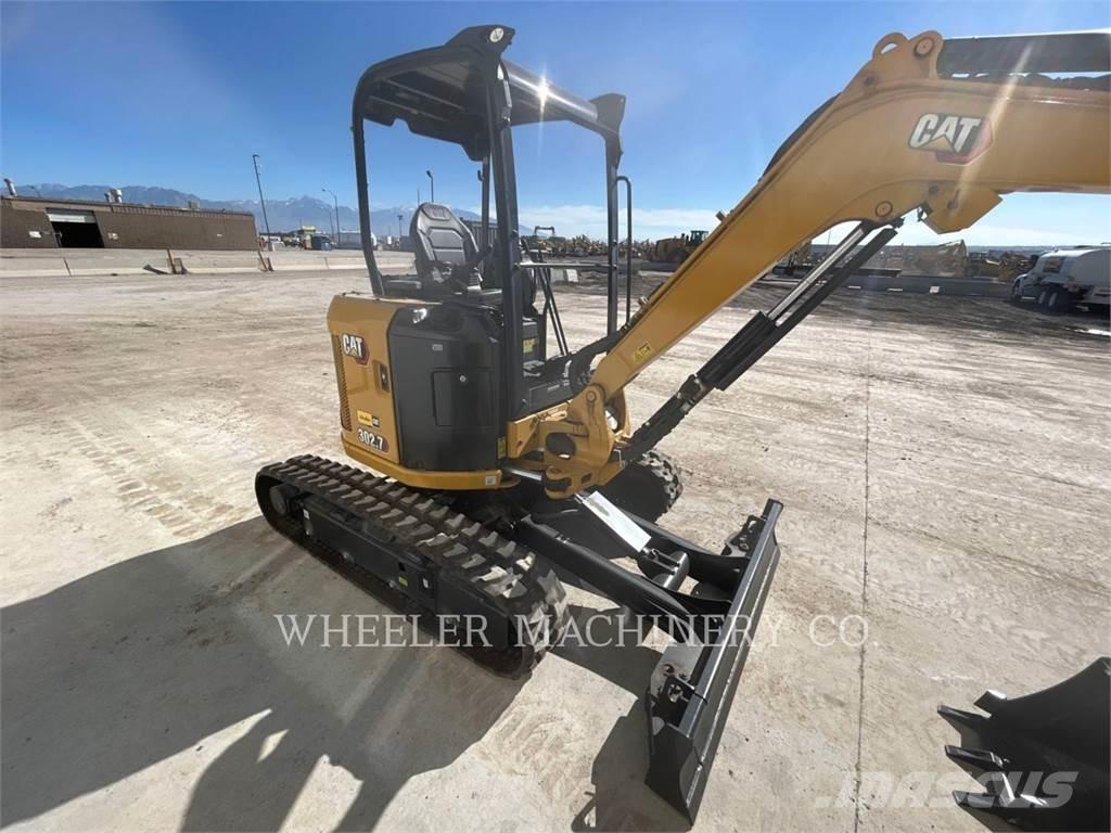 CAT 302.7 C1 Excavatoare pe șenile
