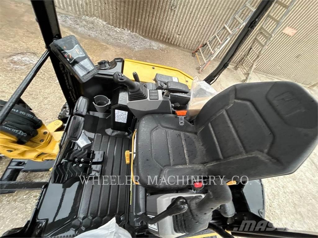 CAT 302.7 C1TH Excavatoare pe șenile
