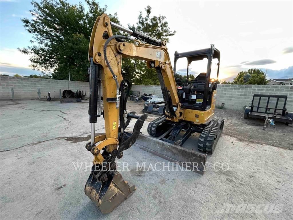 CAT 302.7 C1TH Excavatoare pe șenile
