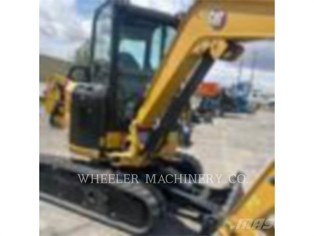 CAT 302.7 C3 Excavatoare pe șenile
