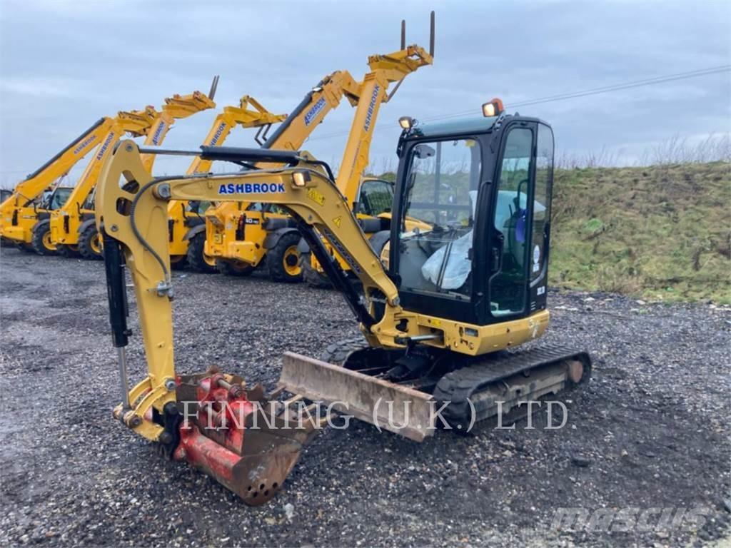 CAT 302.7D CAB Excavatoare pe șenile
