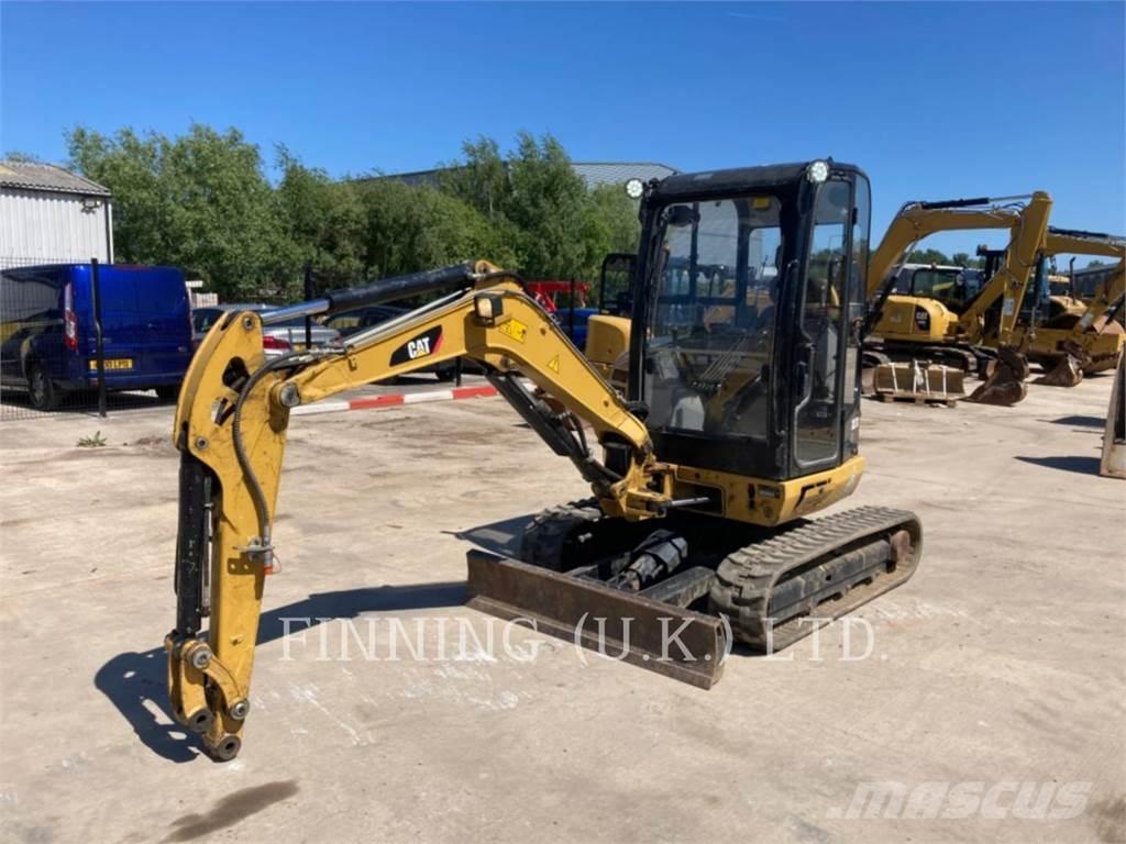 CAT 302.7D CAB Excavatoare pe șenile
