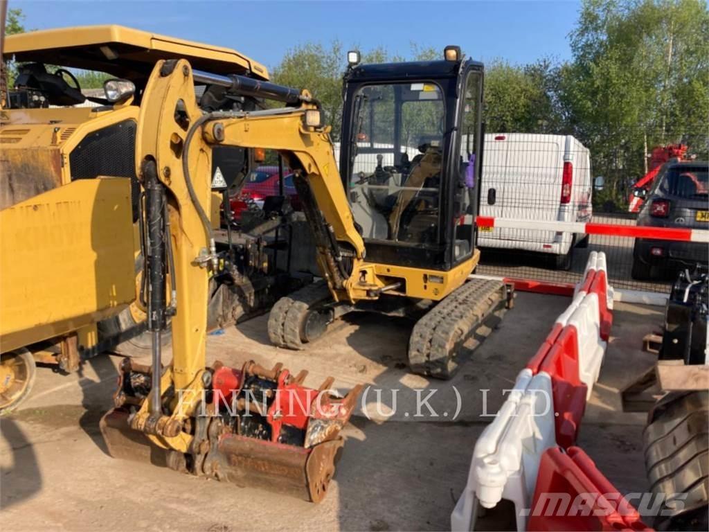 CAT 302.7D CAB Excavatoare pe șenile
