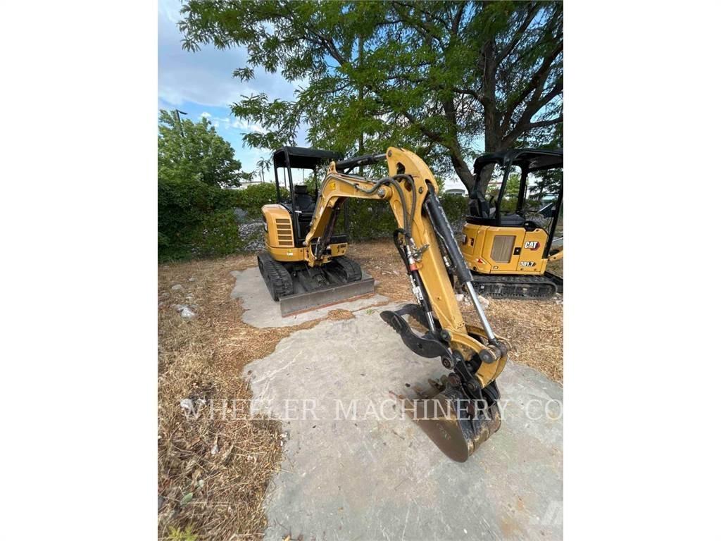 CAT 302.7DC1TH Excavatoare pe șenile
