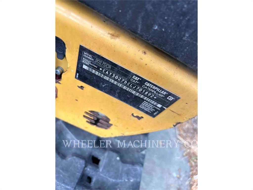 CAT 302.7DC1TH Excavatoare pe șenile
