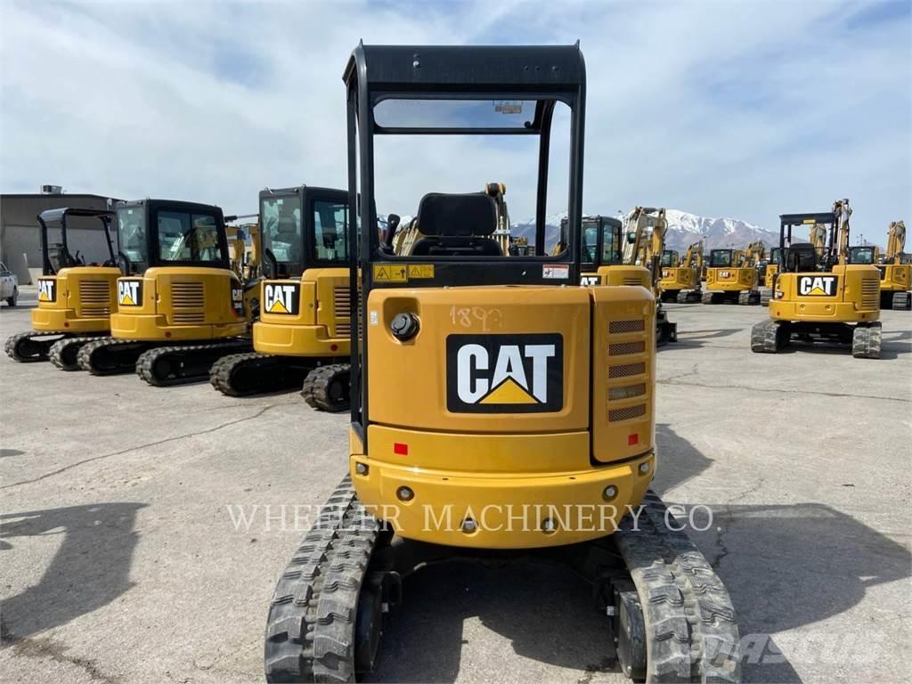 CAT 302.7DC1TH Excavatoare pe șenile
