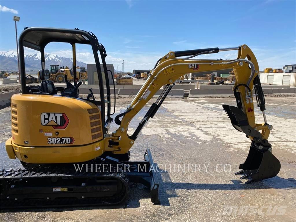 CAT 302.7DC1TH Excavatoare pe șenile
