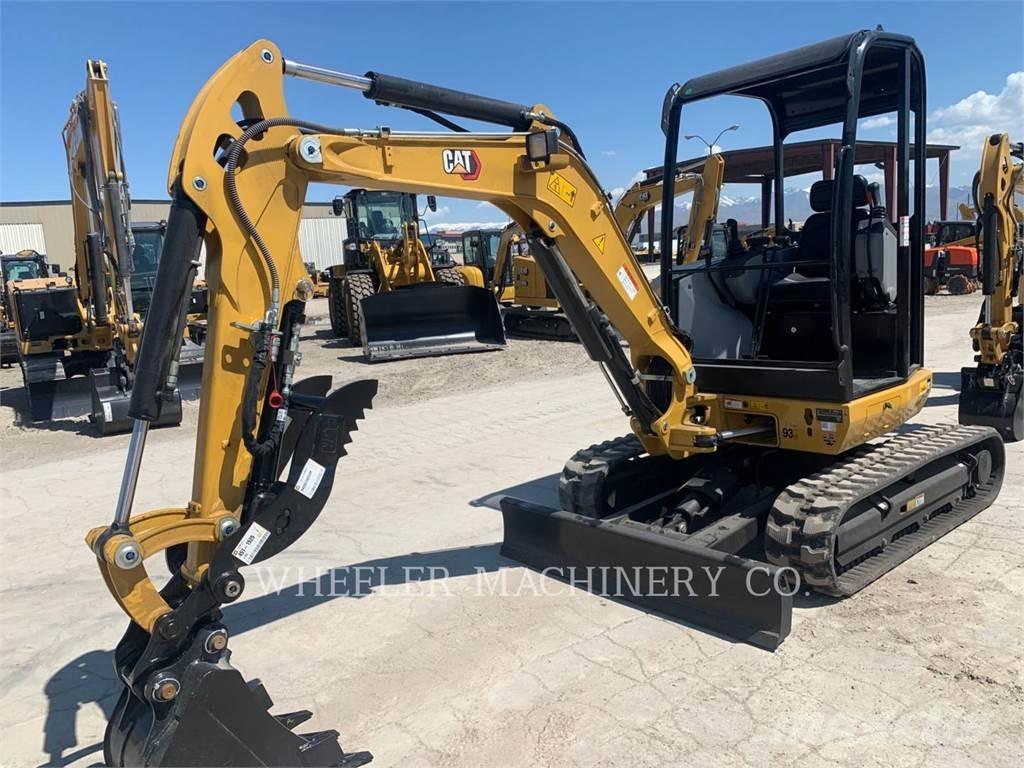 CAT 302.7DC1TH Excavatoare pe șenile
