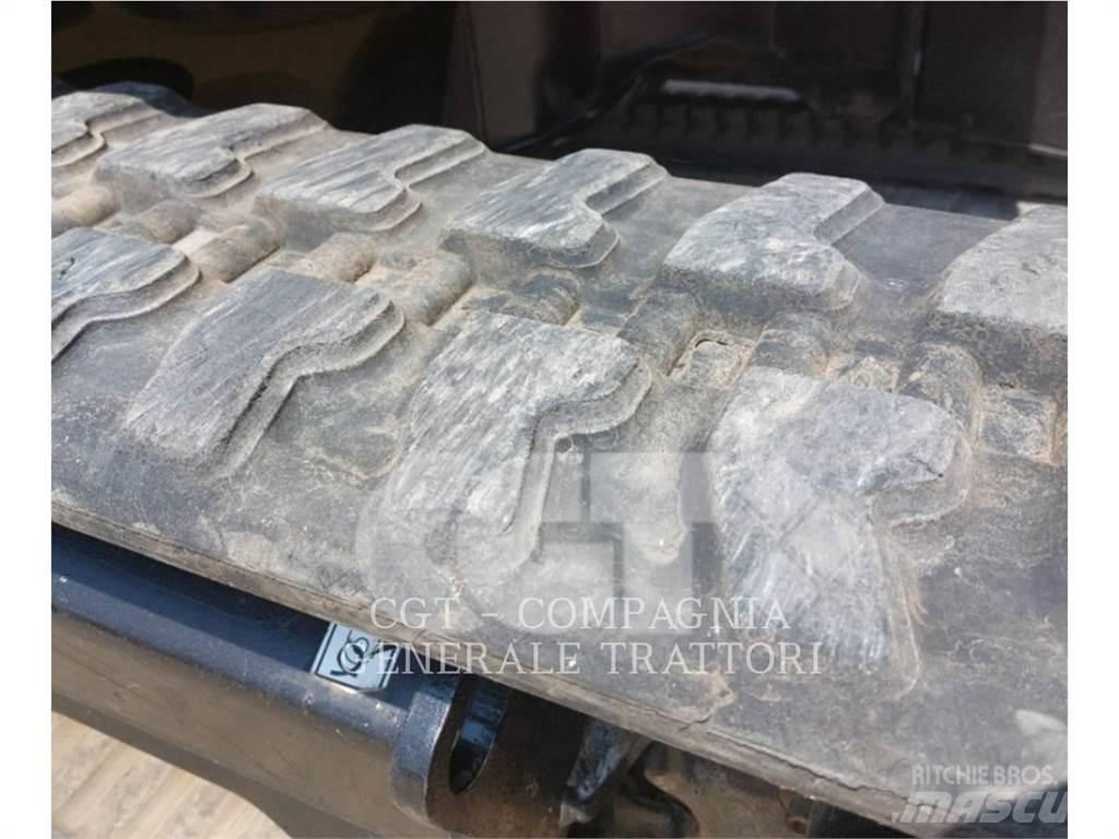 CAT 302.7DCR Excavatoare pe șenile
